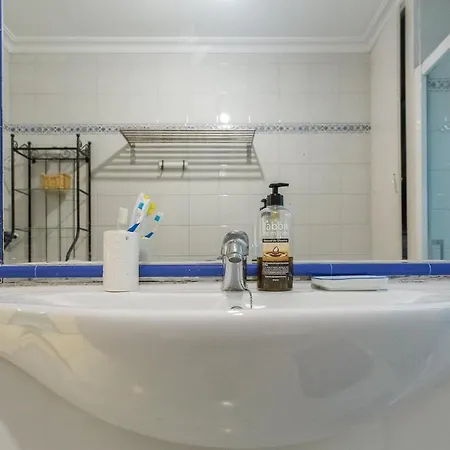Front Line With Fantastic Terrace. Appartement