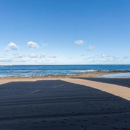 Front Line With Fantastic Terrace. *