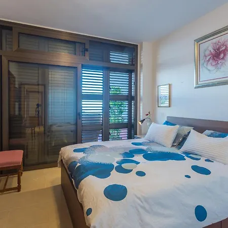Apartament Front Line With Fantastic Terrace. Telde