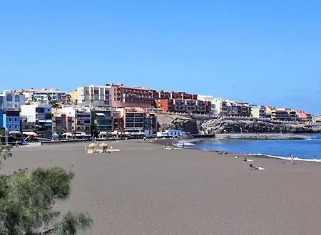 Apartament Front Line With Fantastic Terrace.