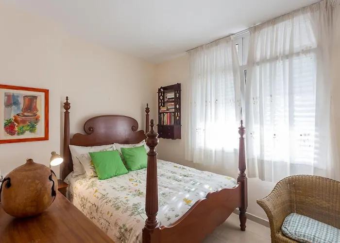 Front Line With Fantastic Terrace. Apartment *