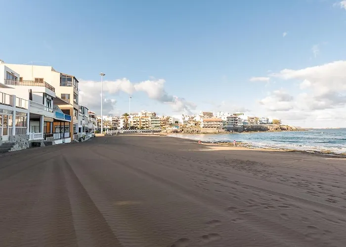 Apartment Front Line With Fantastic Terrace. *