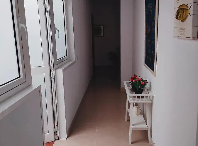 Front Line With Fantastic Terrace.