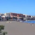 Apartamento Front Line With Fantastic Terrace.