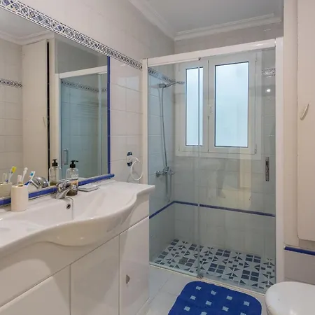 דירה Front Line With Fantastic Terrace.