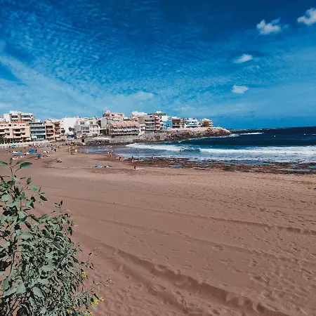 Front Line With Fantastic Terrace. דירה